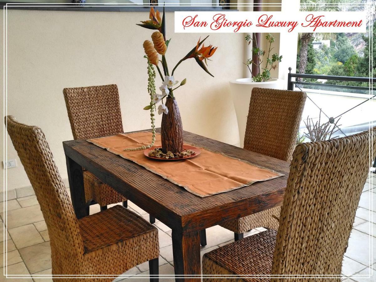 San Giorgio Luxury Apartment Taormina-Panoramic Pool & Parking Space מראה חיצוני תמונה